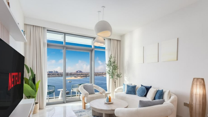 Luxury Living-Room Furniture in UAE - Transform Your Space in Style